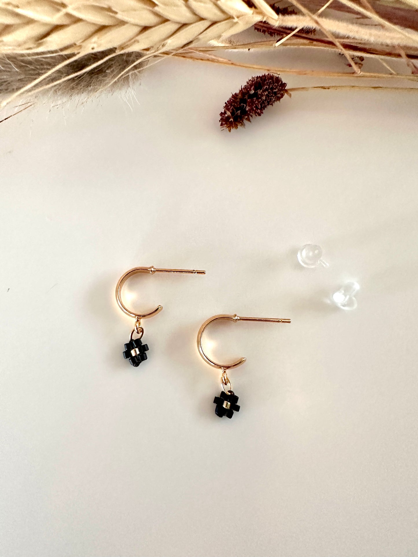 Mini Flower Huggie, Black